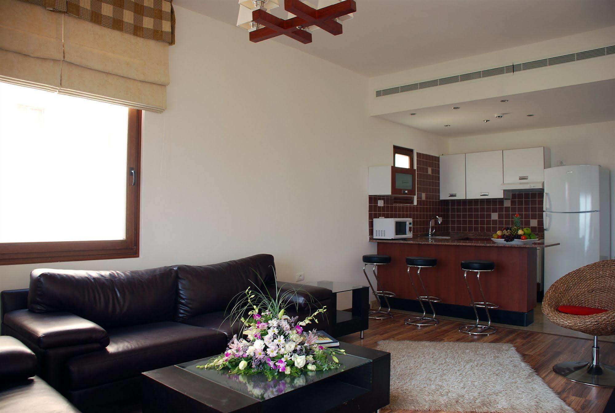 City Suite Aley Exterior foto