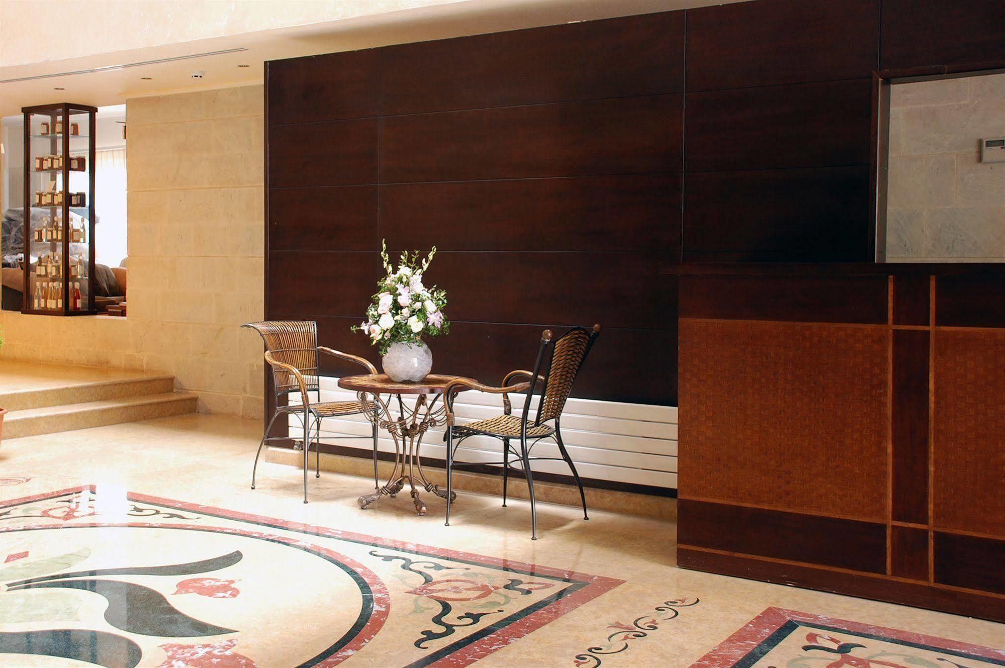 City Suite Aley Exterior foto